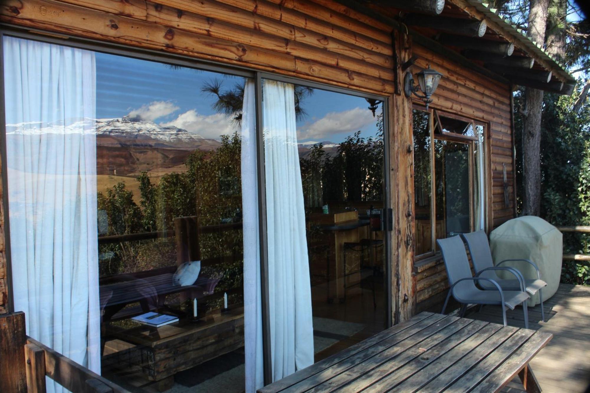 Villa Treks, Trips And Trails Champagne Valley Exterior foto