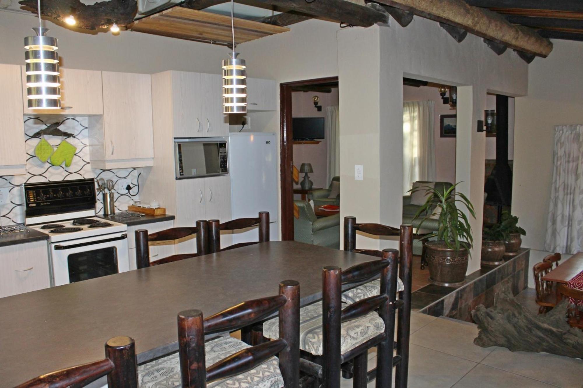 Villa Treks, Trips And Trails Champagne Valley Exterior foto